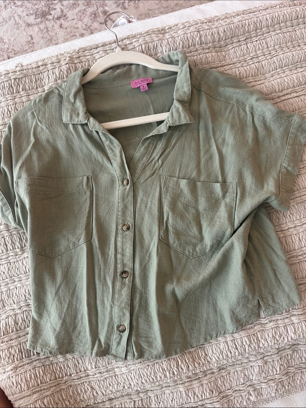 miami Sage Green Short-Sleeve Button-Front Pocket Shirt